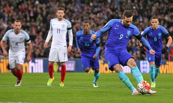 人工智能足 人工智能足