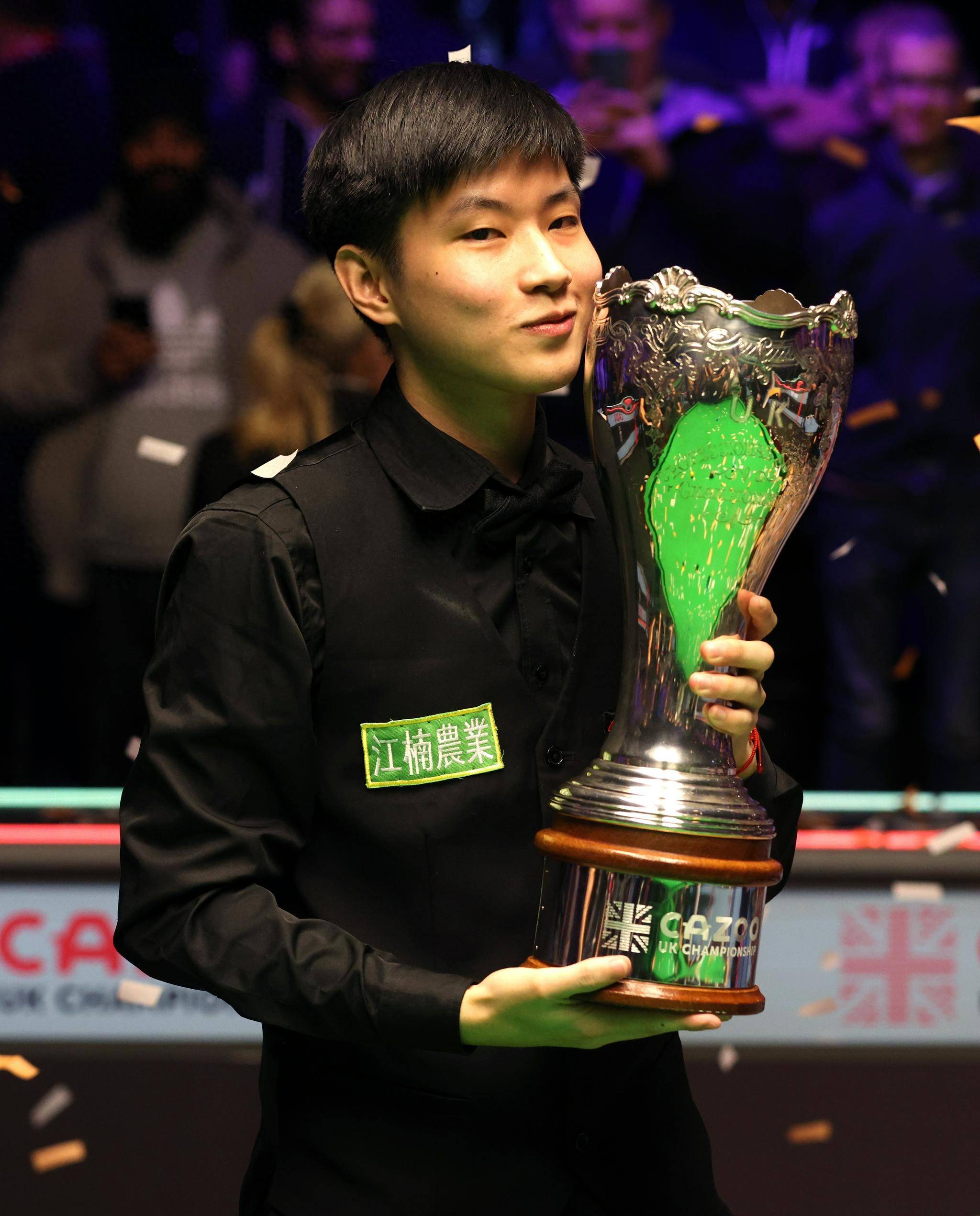 纷纷点赞和 纷纷点赞和