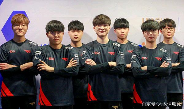 而其當年的 而其當年的