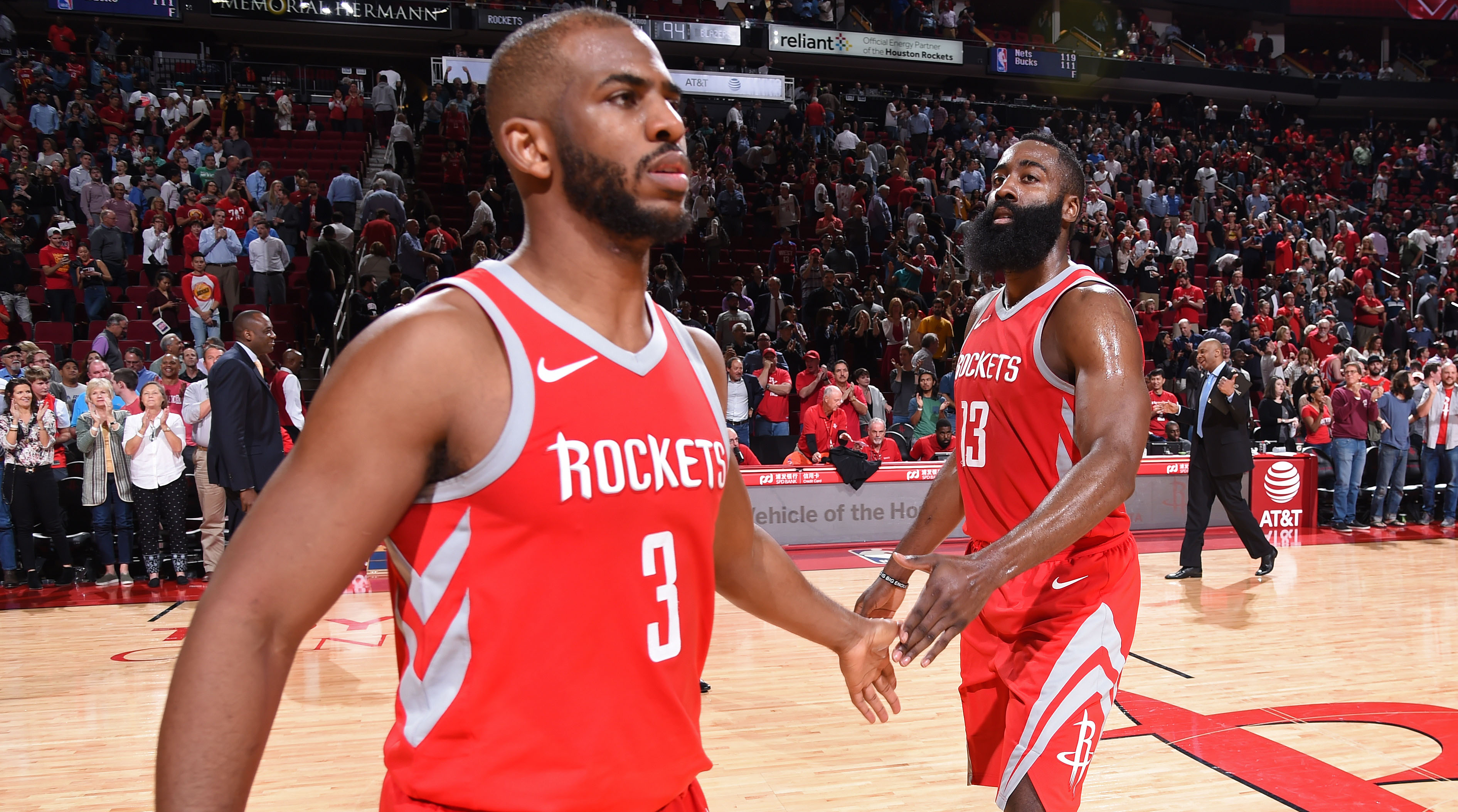 体育印尼大师赛：陈清晨 贾一凡晋级女双决赛