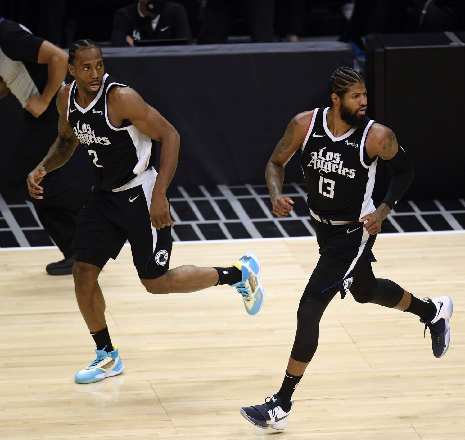 而是事实流 而是事实流